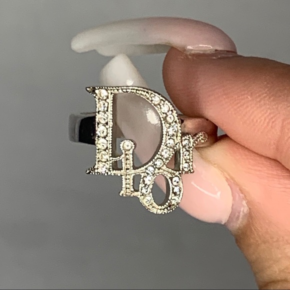 ✨✨✨✨SOLD✨✨✨✨Dior Diamante Silver Trotter Ring Size - Picture 2 of 6